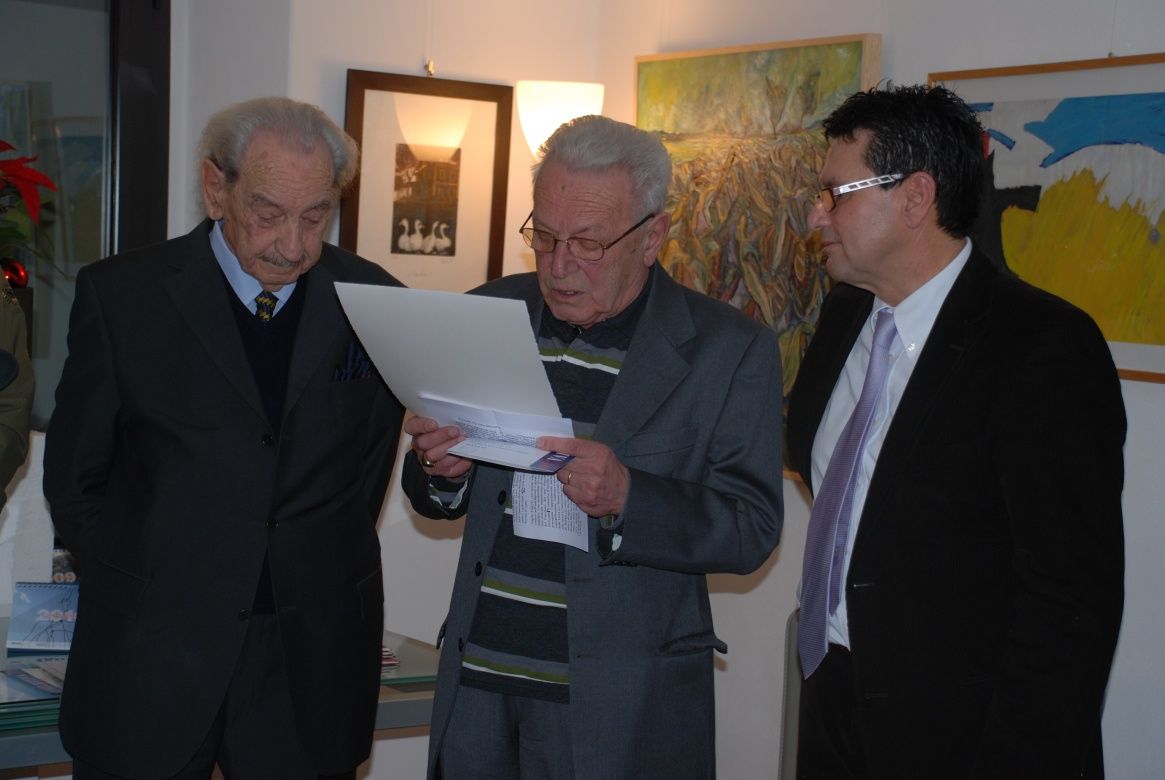 Fernando Grignola, con ul sciùr maestru (sinistra) e Luciano Carazzetti (destra),2010